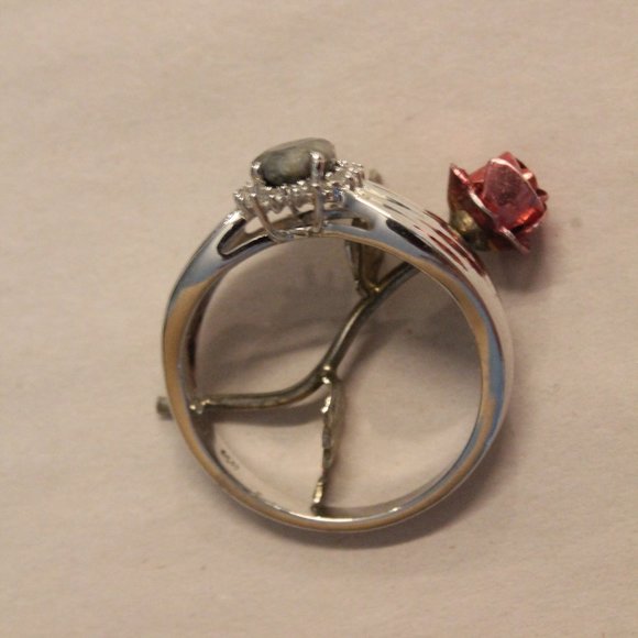 Silver Ring with Opaque Emerald - Picture 6 of 13